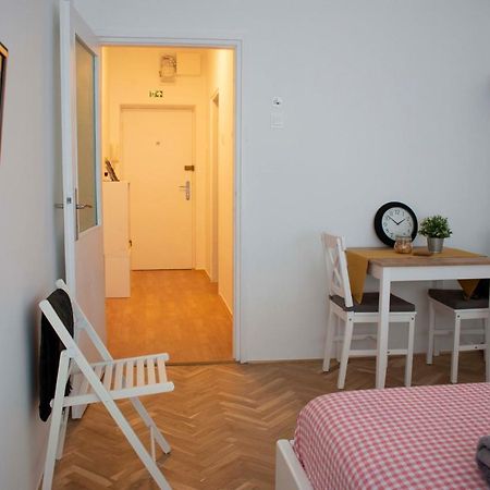 Apartment Plus Zagreb Extérieur photo